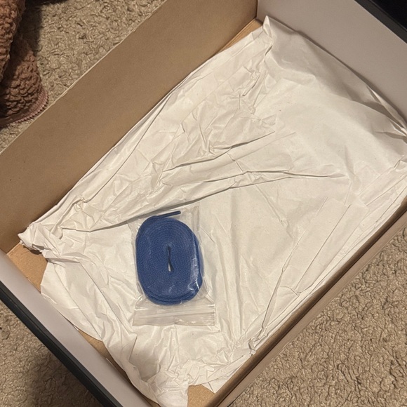 Jordan 1 Retro Royal Toe Blue with box - Picture 7 of 7